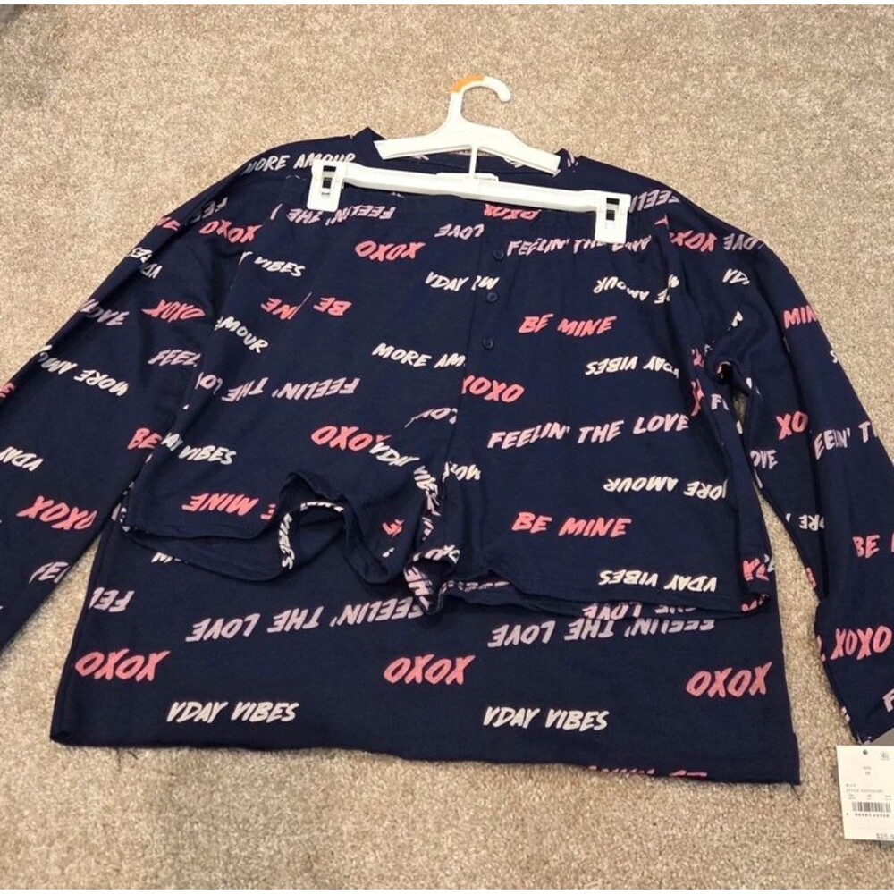 Grayson/threads sleepwear top & shorts set, size medium